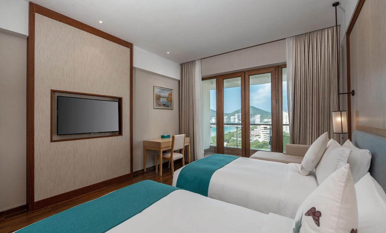 Sanya Dadonghai Seaview Hotel Exterior photo